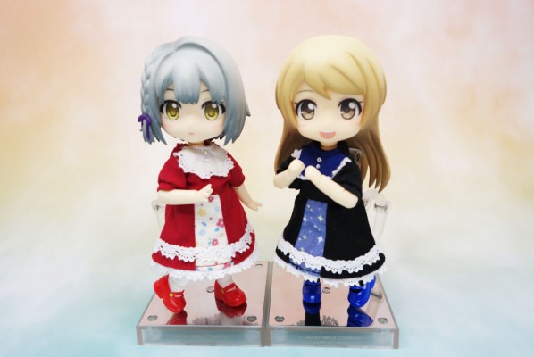 粘土娃 服装套组 复古连身裙（红色/黑色）