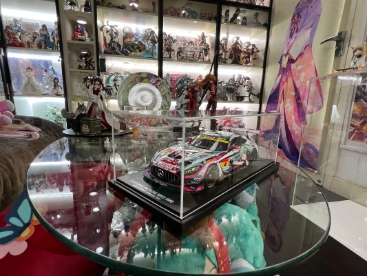 GOOD SMILE Racing 痛车1/18 初音未来 AMG 2020 SUPER GT Okayama Test Ver.