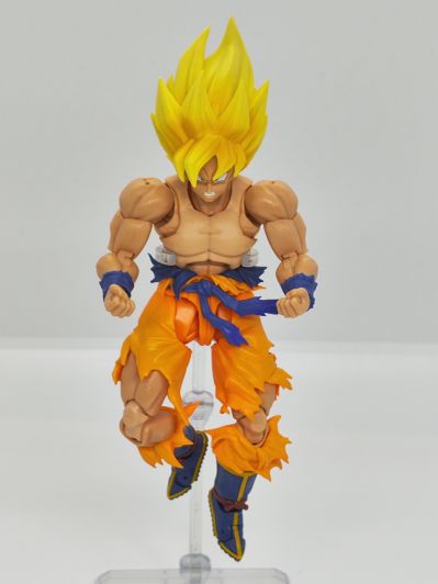 S.H.Figuarts 超级赛亚人孙悟空-传说中的超级赛亚人-