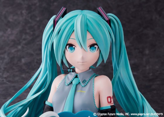 初音未来 16周年纪念 胸像