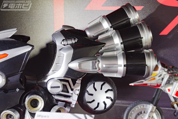 S.H.Figuarts 气滑摩托（暂译）