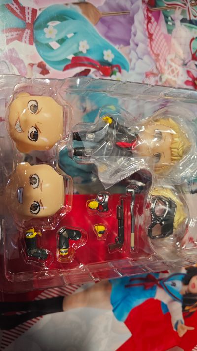 粘土人#1044 女神异闻录5 动画版 新岛真 怪盗服