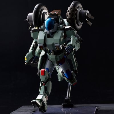 RIOBOT 机甲创世纪 VR-052T Mospeada 雷