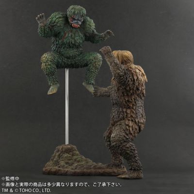 东宝大怪兽系列 科学怪人的怪兽 山达大战盖拉 软胶雕像