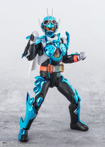 S.H.Figuarts 假面骑士歌查德 蒸汽蝗虫