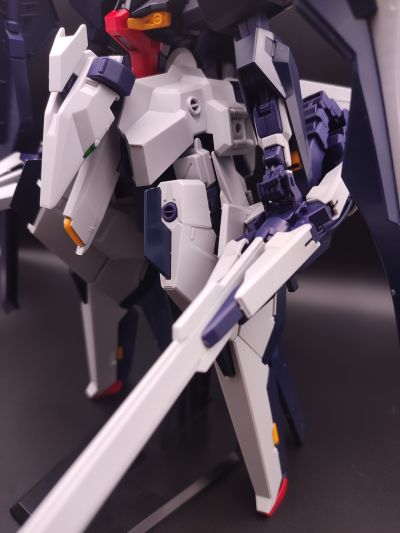 HG 提坦斯的旗下 TR-6高达 [海瑟斯雷Ⅱ·拉]