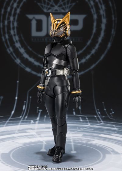 S.H.Figuarts   假面骑士娜猫 登录形态+登录形态配件包