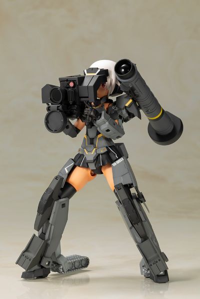 机甲少女 轰雷改（黑色）+ FGM148 标枪反坦克导弹