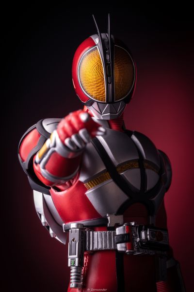 RAH 编号645 RAH DX 假面骑士555  爆发形态