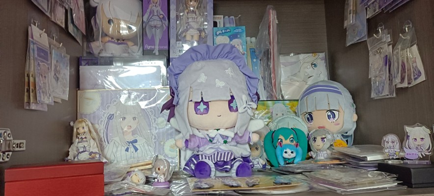 Re：从零开始的异世界生活 软绵绵洛丽塔毛绒  爱蜜莉雅