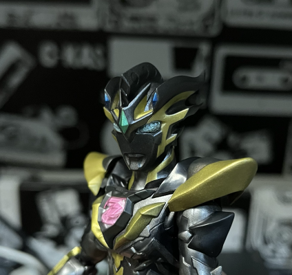 S.H.Figuarts 奥特银河格斗 命运的冲突 泽塔奥特曼 迪斯西姆天爪
