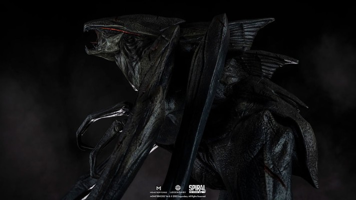 泰坦巨兽 穆托女王