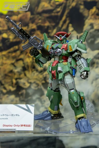 METAL ROBOT魂＜机动战士系列＞  红贝雷高达（暂译）