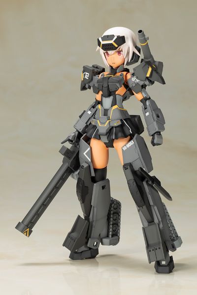 机甲少女 轰雷改（黑色）+ FGM148 标枪反坦克导弹