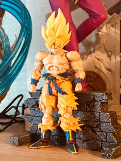 S.H.Figuarts 超级赛亚人孙悟空-传说中的超级赛亚人-