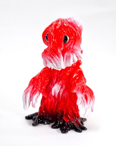 CCP中等尺寸系列 黑多拉 圣诞红色版 2023