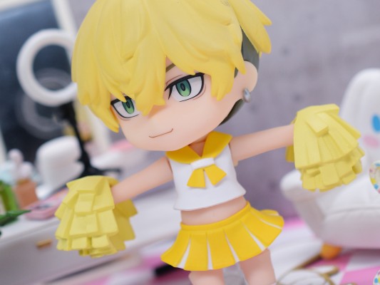 黏土人もあ 波普イエロー 