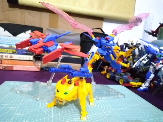 HGBF 1/144 高达创战者TRY 高达泰伦3