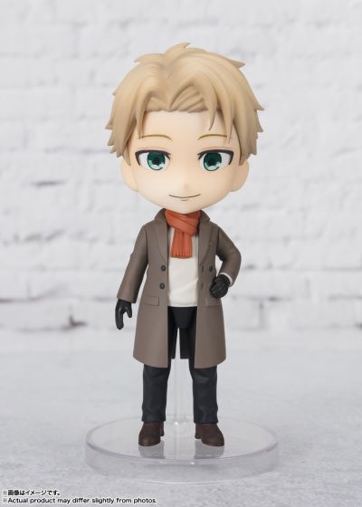 Figuarts mini  劳埃德·福杰-电影 间谍过家家 代号：白-