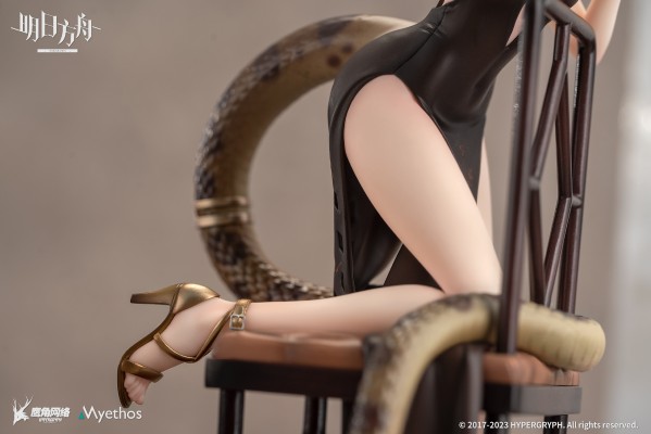 明日方舟 森蚺 盛礼