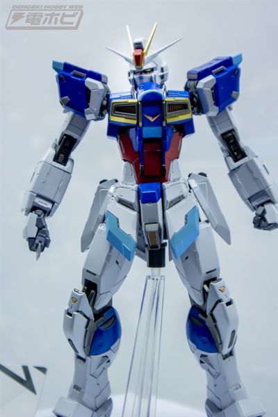METAL BUILD   脉冲高达