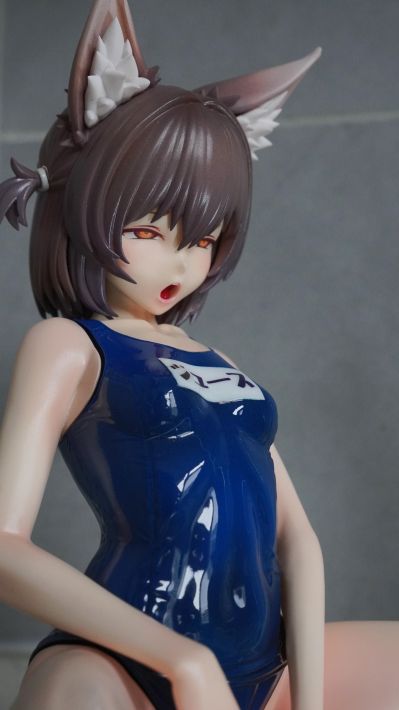 橙汁内酱の泳池放尿play