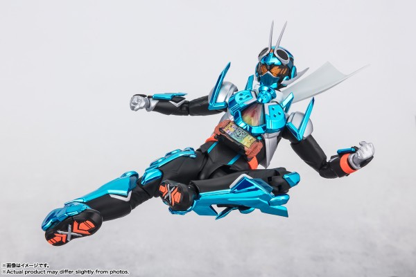S.H.Figuarts 假面骑士歌查德 蒸汽蝗虫