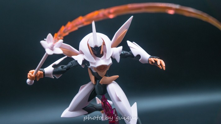 HG 机动战士高达AGE 冯法尔西娅