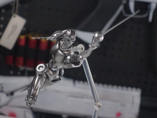 超像可动 JOJO的奇妙冒险 黄金之风 银色战车