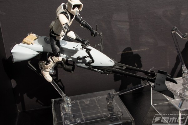 S.H.Figuarts  侦察兵+飞行摩托（星球大战：曼达洛人）