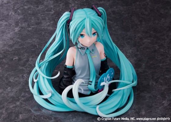 初音未来 16周年纪念 胸像