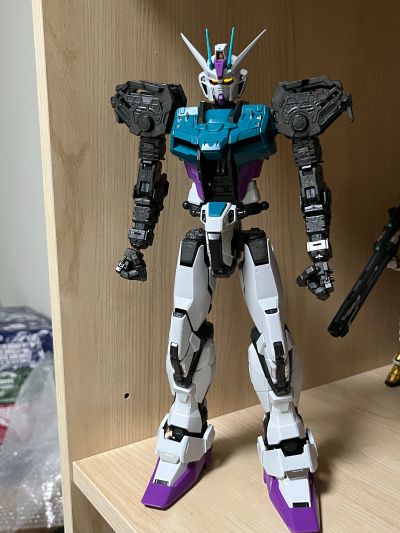 PG 机动战士高达SEED 完美强袭高达+空中霸王（赛博配色）