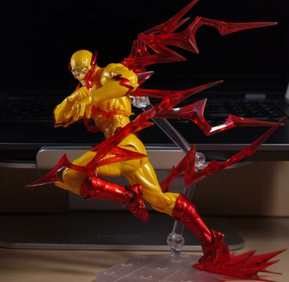 转轮科技系列 惊奇山口 逆闪电