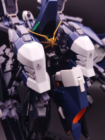 HG 机动战士Z高达外传RE-BOOT 水中型汉木拉比II 提坦斯样式