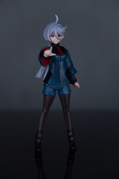 S.H.Figuarts 机动战士高达 水星的魔女 米奥莉奈·伦布兰