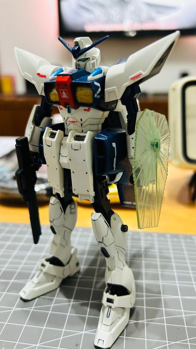 HG (GS-01) 1/144 高达G-SAVIOUR Space Mode