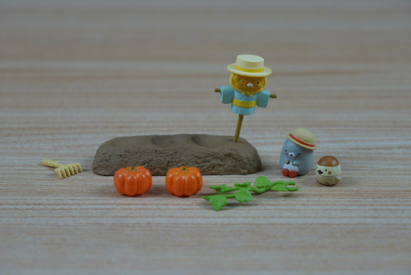 角落小伙伴 在角落里种竹笋