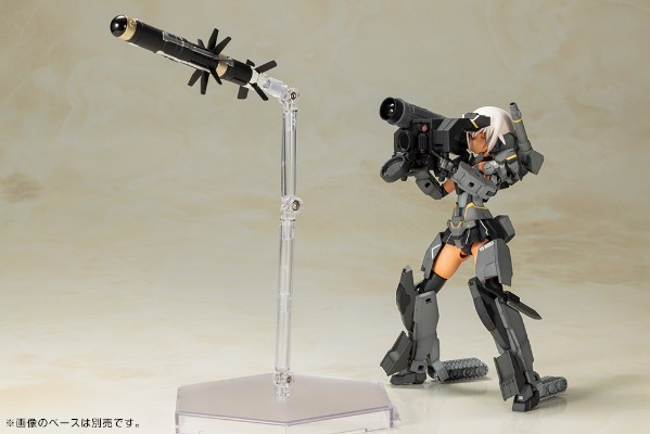 机甲少女 轰雷改（黑色）+ FGM148 标枪反坦克导弹