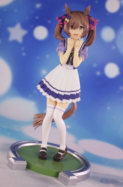 赛马娘  醒目飞鹰