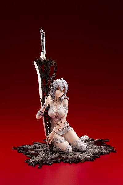 ARTFX J 噬血代码  依偎于剑的伊奥