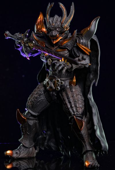 S.H.Figuarts(真骨雕制法) 牙狼 暗黑骑士呀