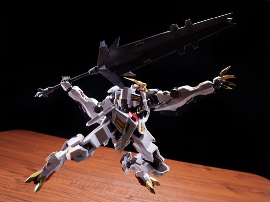 METAL ROBOT魂  ＜机动战士系列＞ 机动战士高达 铁血的奥尔芬斯 巴巴托斯高达天狼座 帝王形态 -限量配色-