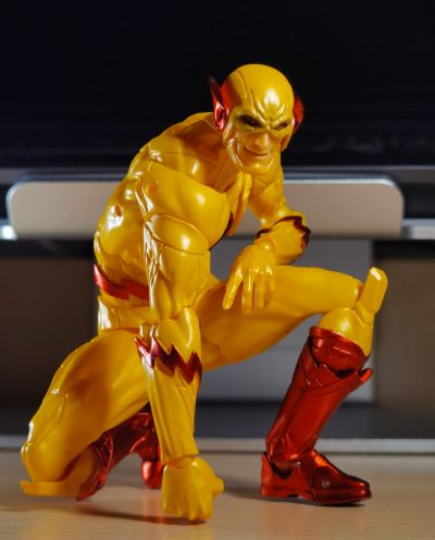 转轮科技系列 惊奇山口 逆闪电