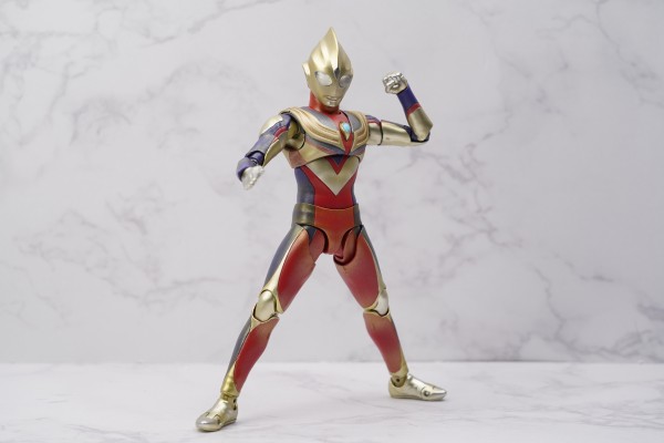 S.H.Figuarts(真骨雕制法) 闪耀迪迦