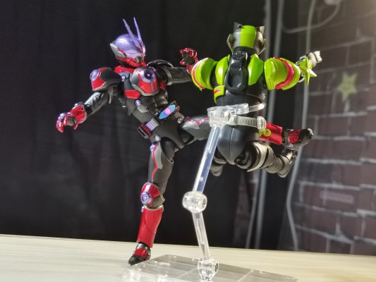 S.H.Figuarts  假面骑士炬目