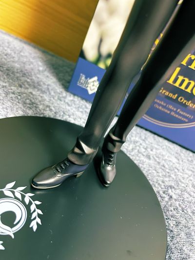 命运-冠位指定   裁定者-夏洛克·福尔摩斯