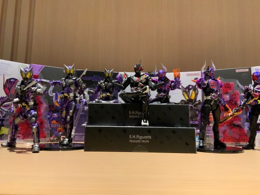 S.H.Figuarts 假面骑士零一 假面骑士灭 蛰刺毒蝎 -S.H.Figuarts15周年纪念版-