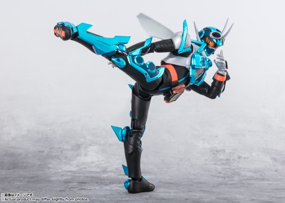 S.H.Figuarts 假面骑士歌查德 蒸汽蝗虫