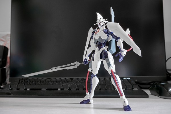 MODEROID 枪心剑刃 星期四·神裁