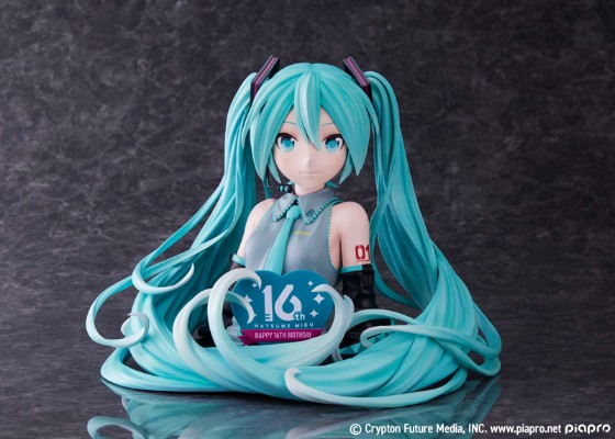 初音未来 16周年纪念 胸像